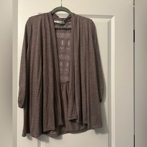 EUC Maurice’s purple cardigan 3/4 sleeve with detail on back. Plus size 1.